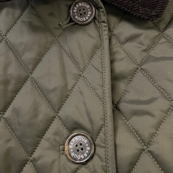 Barbour Quilted Jacket in Dark Green - Picture 3 of 6
